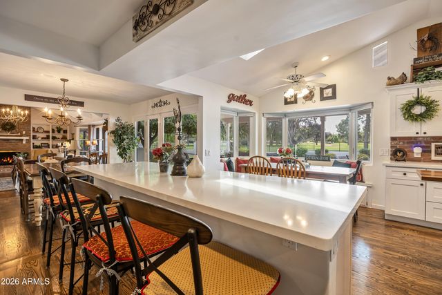521 W WAKONDA Lane, Phoenix, AZ 85023