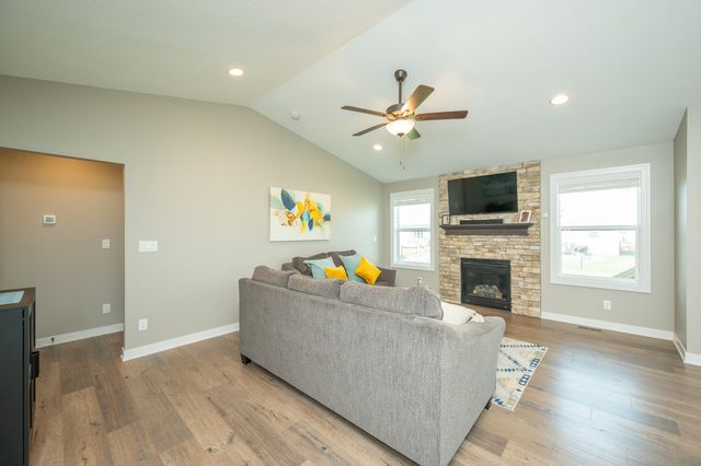 614 Alpha Street NW, Bondurant, IA 50035