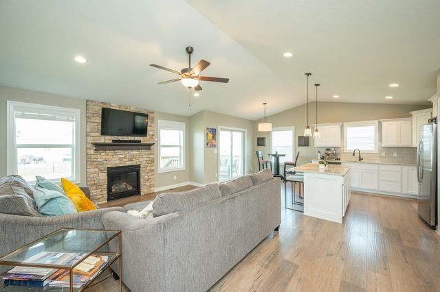 614 Alpha Street NW, Bondurant, IA 50035