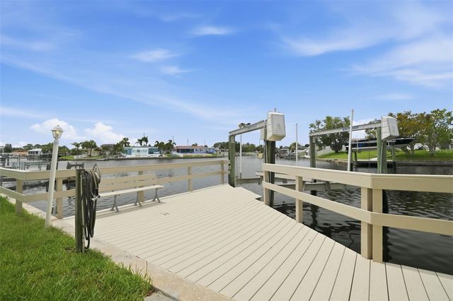 4436 FLORAMAR TERRACE, New Port Richey, FL 34652