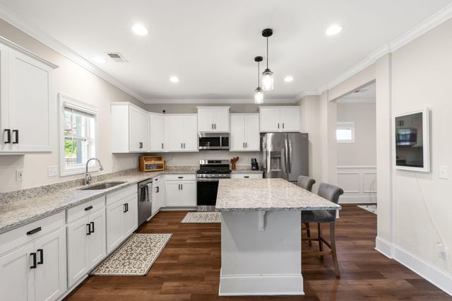 2065 Canadiangeese Drive, Sumter, SC 29153