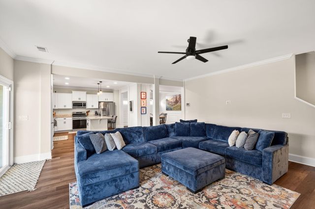 2065 Canadiangeese Drive, Sumter, SC 29153