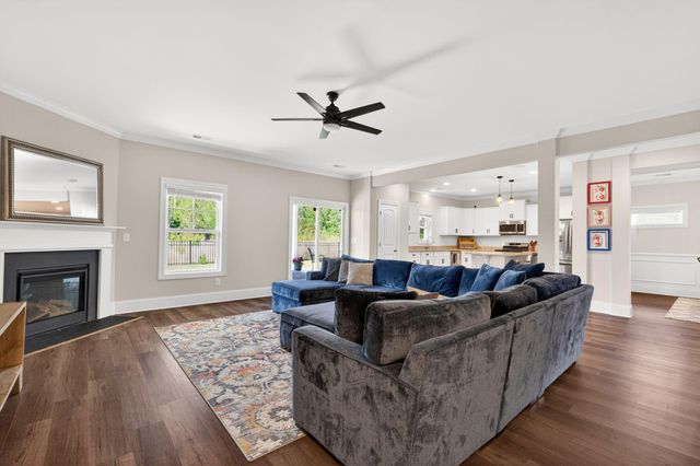 2065 Canadiangeese Drive, Sumter, SC 29153
