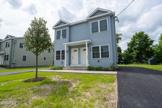 450 Summit Avenue, Schenectady, NY 12307