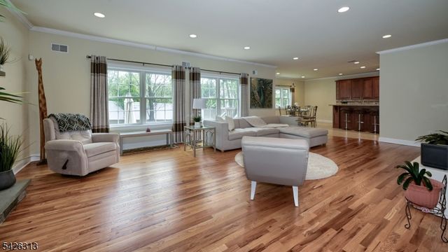 14 De Hart Ct, Wayne Twp., NJ 07470