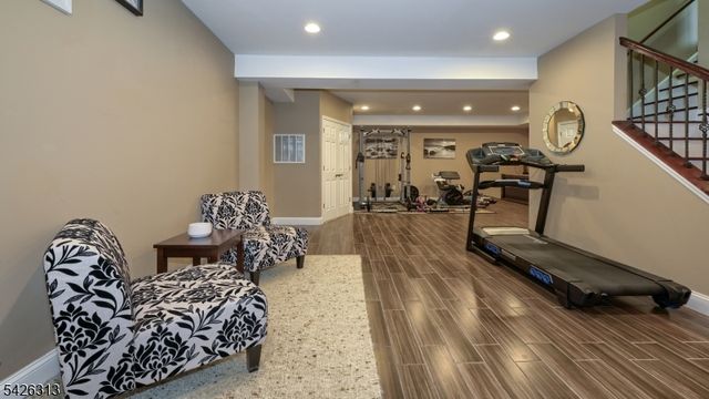 14 De Hart Ct, Wayne Twp., NJ 07470