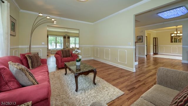 14 De Hart Ct, Wayne Twp., NJ 07470