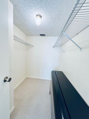 7214 Golf Colony Court 101, Lake Worth, FL 33467