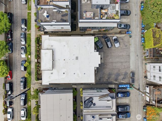 2362 Franklin Avenue E, Seattle, WA 98102