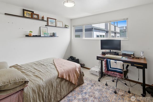 2362 Franklin Avenue E, Seattle, WA 98102