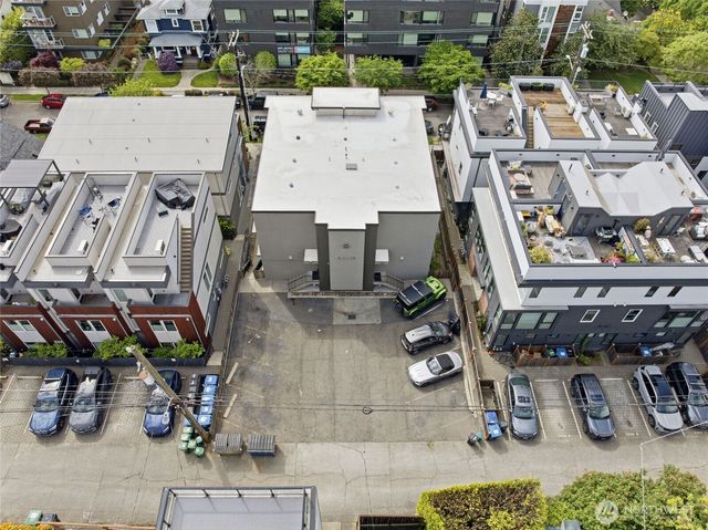 2362 Franklin Avenue E, Seattle, WA 98102