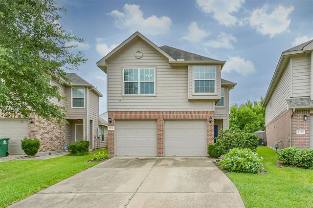 9334 Valley Tree Lane, Houston, TX 77089