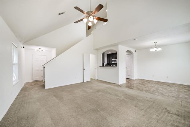9334 Valley Tree Lane, Houston, TX 77089