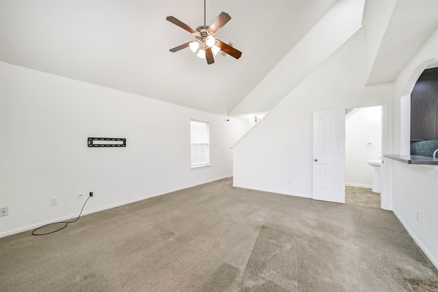 9334 Valley Tree Lane, Houston, TX 77089