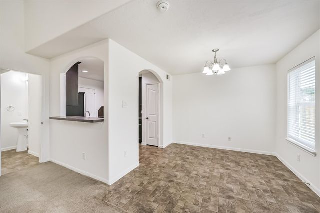 9334 Valley Tree Lane, Houston, TX 77089