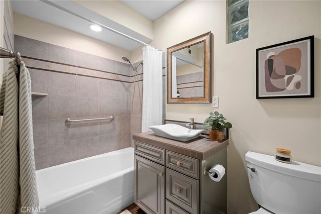 2313 Rosecrest Drive 9, Glendale, CA 91208
