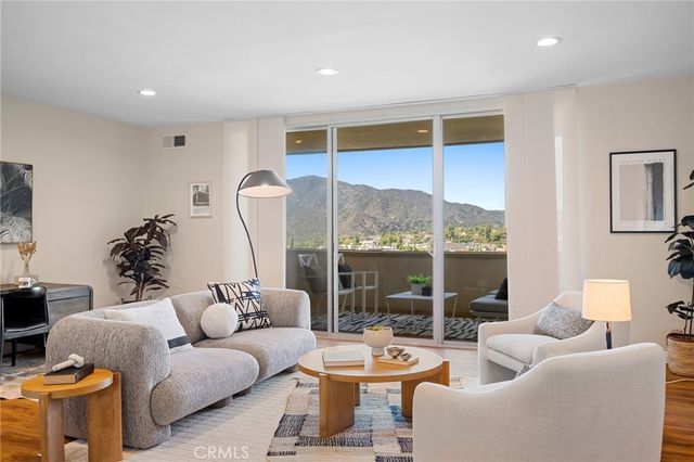 2313 Rosecrest Drive 9, Glendale, CA 91208