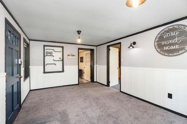 440 LAKE DR, Crimora, VA 24431