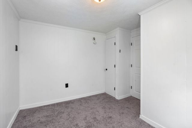 440 LAKE DR, Crimora, VA 24431