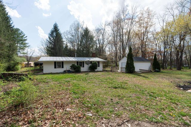440 LAKE DR, Crimora, VA 24431