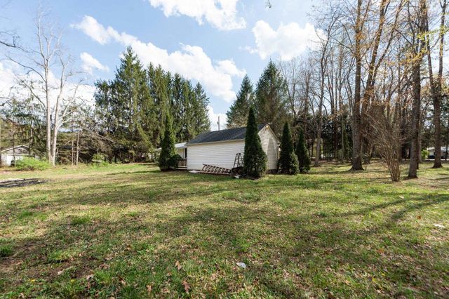 440 LAKE DR, Crimora, VA 24431