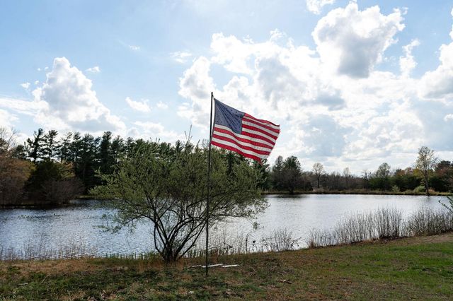 440 LAKE DR, Crimora, VA 24431