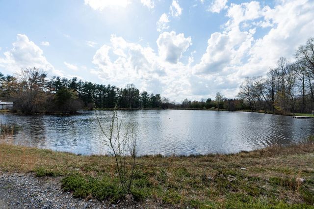 440 LAKE DR, Crimora, VA 24431