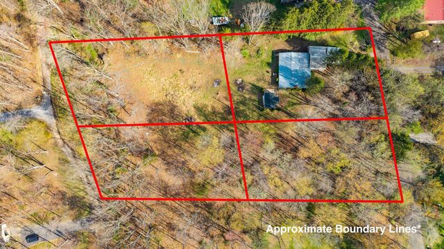 440 LAKE DR, Crimora, VA 24431