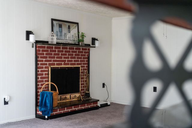 440 LAKE DR, Crimora, VA 24431