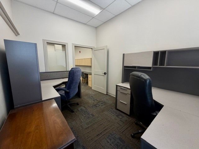 1550 Maple Avenue E, Lisle, IL 60532
