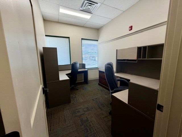 1550 Maple Avenue E, Lisle, IL 60532