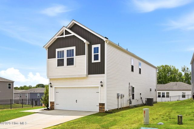 51 Coffee Tree Circle, Clayton, NC 27527