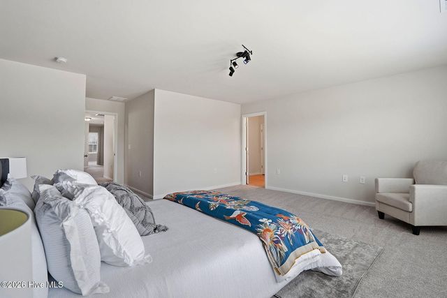 51 Coffee Tree Circle, Clayton, NC 27527