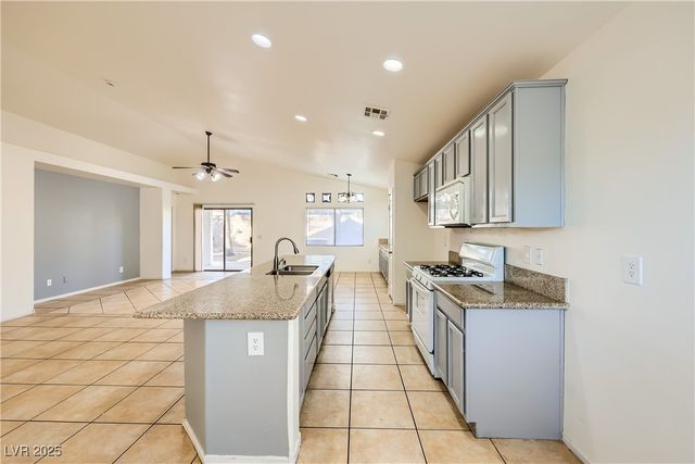 5737 Royal Sands Street, North Las Vegas, NV 89031