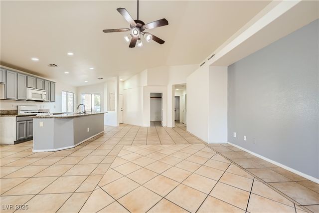 5737 Royal Sands Street, North Las Vegas, NV 89031