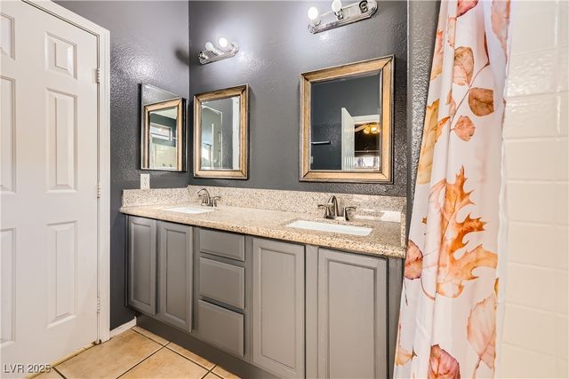 5737 Royal Sands Street, North Las Vegas, NV 89031