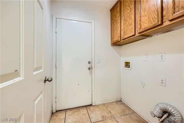 5737 Royal Sands Street, North Las Vegas, NV 89031