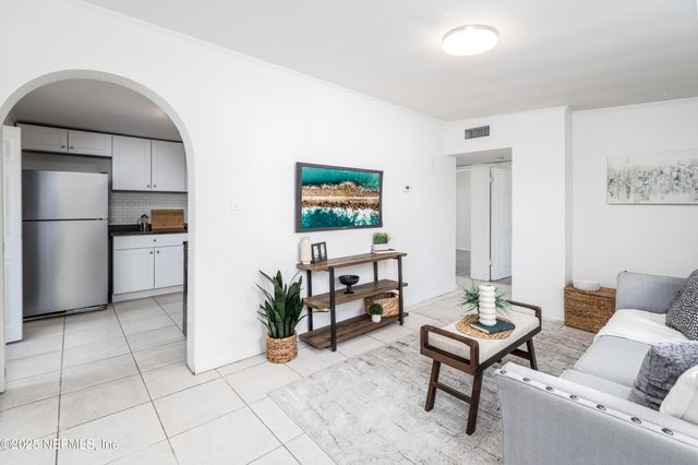 10320 DRIFTWOOD Road, Jacksonville, FL 32246