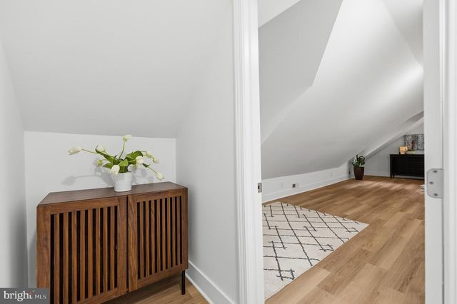 6932 CHESTNUT AVE, Falls Church, VA 22042
