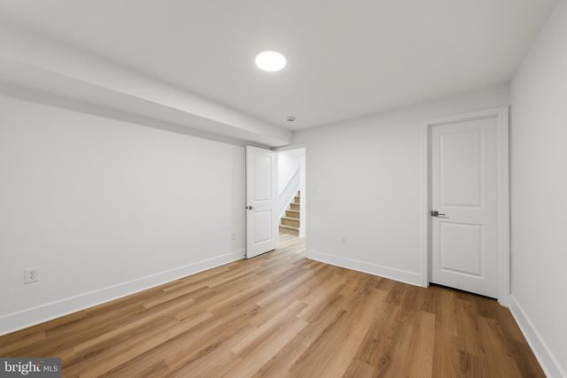 6932 CHESTNUT AVE, Falls Church, VA 22042