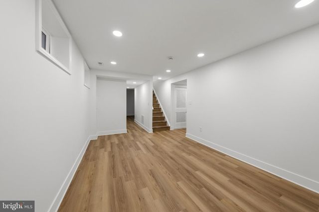 6932 CHESTNUT AVE, Falls Church, VA 22042