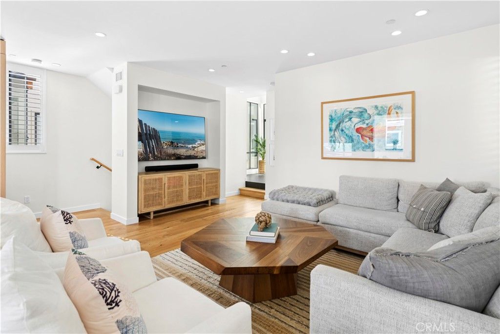 608 1/2 Orchid, Corona Del Mar, CA 92625 — photo 4