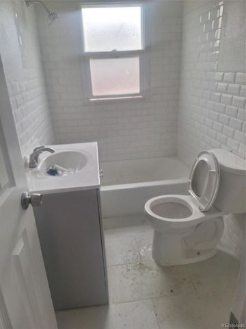 4549 S Acoma Street, Englewood, CO 80110