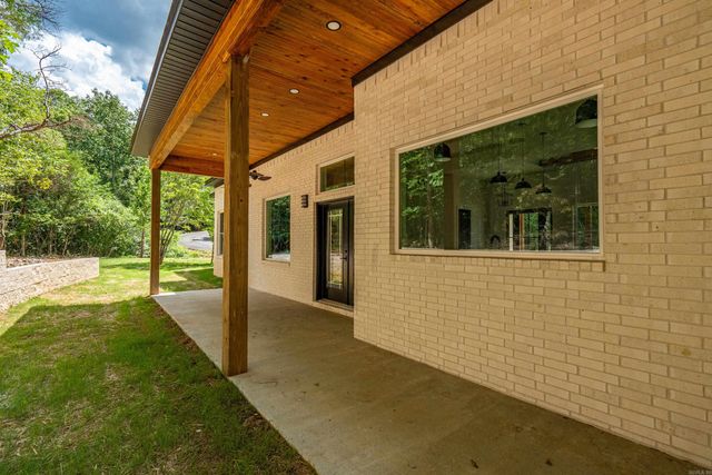 122 Hidden Eagle Terrace, Hot Springs National Park, AR 71901