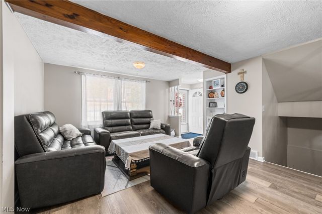 7390 Willow Run Drive, Mentor, OH 44060