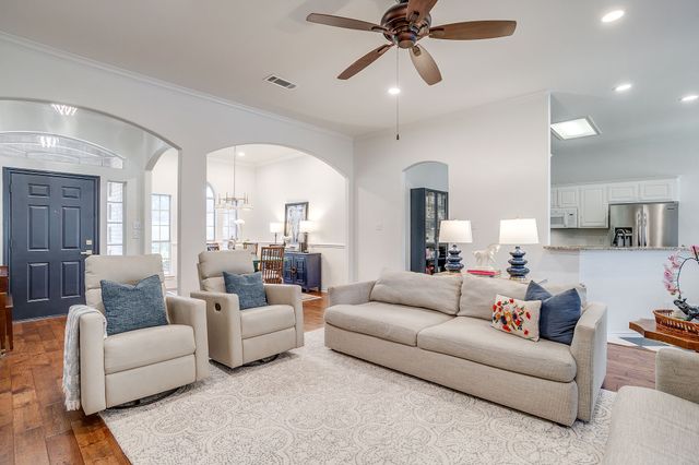 7732 Bridlewood Court, North Richland Hills, TX 76182