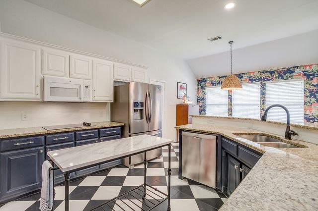 7732 Bridlewood Court, North Richland Hills, TX 76182
