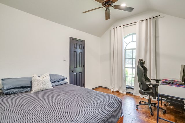 7732 Bridlewood Court, North Richland Hills, TX 76182