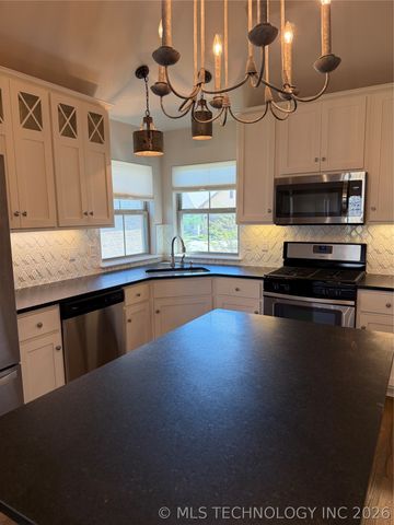 3408 W Norman Place, Broken Arrow, OK 74012