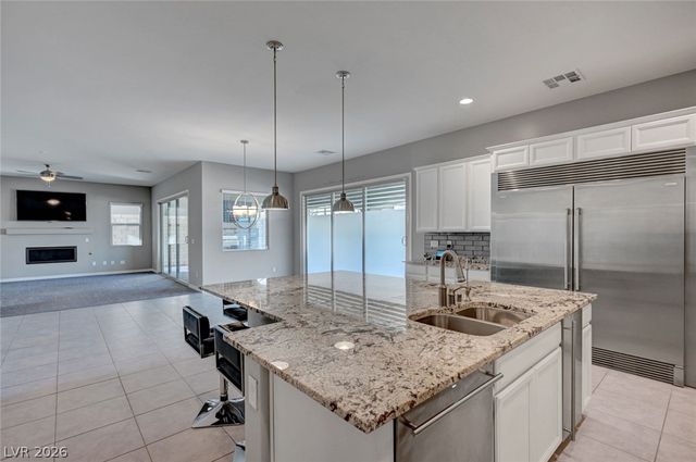 358 Elder View Drive, Las Vegas, NV 89138